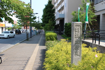 新所沢駅付近の石柱#383771